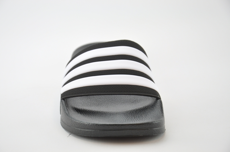 Adidas Adilette