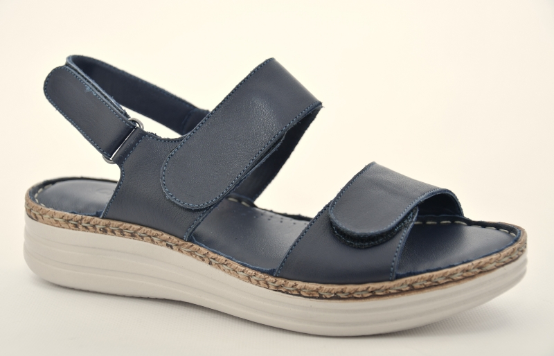 Charlotte 1379008-017