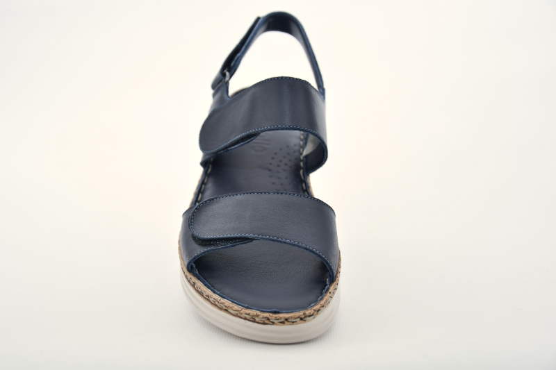 Charlotte 1379008-017