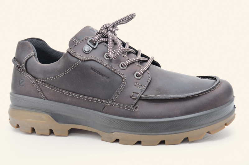 Ecco Rugged track