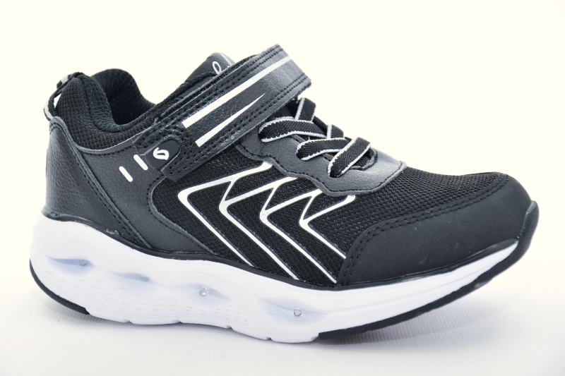 Leaf VARBERG - BLACK