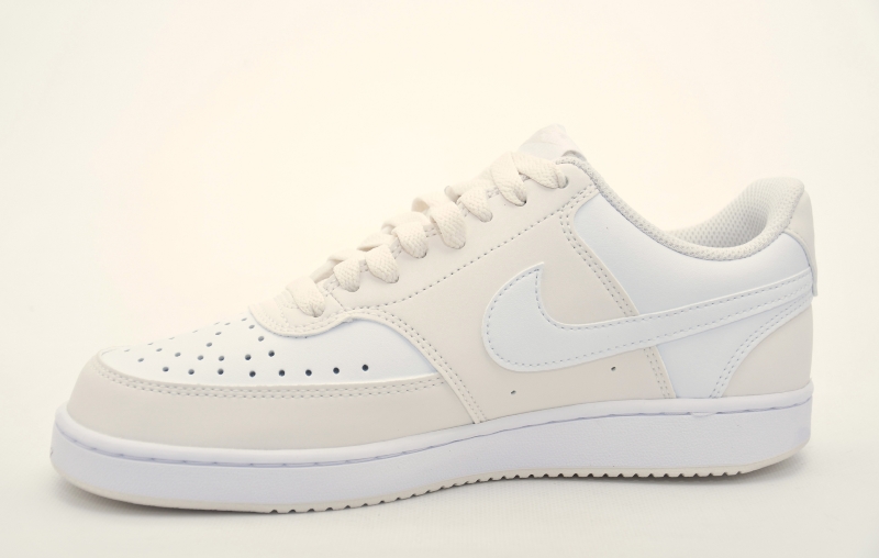 NIKE Court Vision Low Women
